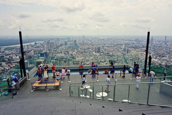 Mahanakorn Skywalk